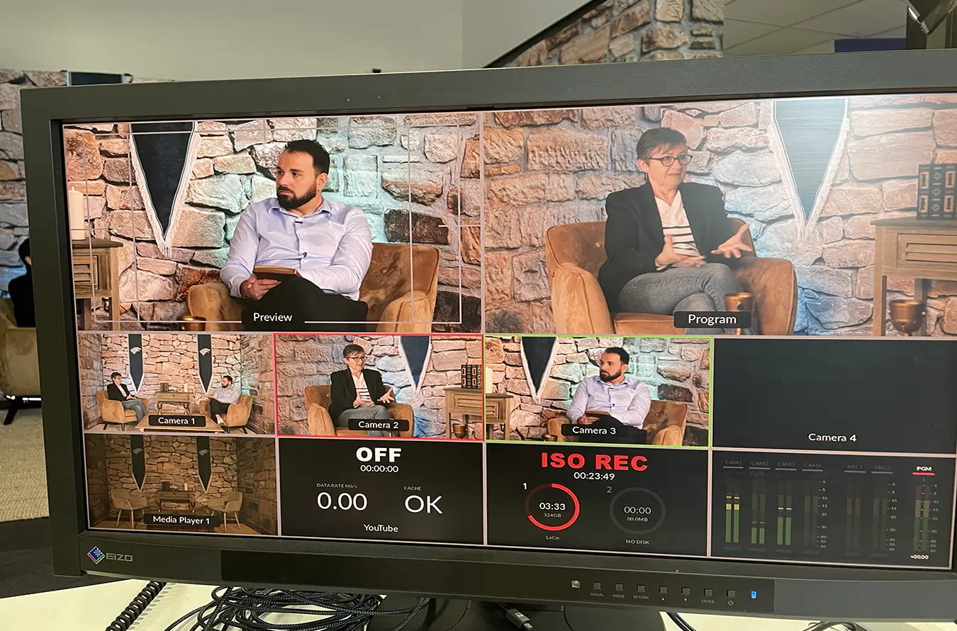 Odios - Un studio d'enregistrement de podcast professionnel unique en Bretagne - Carrousel 5